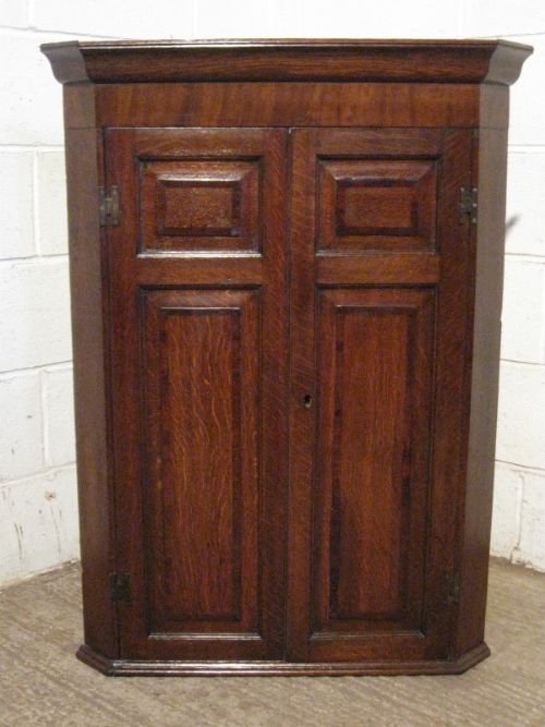 Antique Georgian Oak & Mahogany Corner Cabinet C1780 Wdb110/25.11