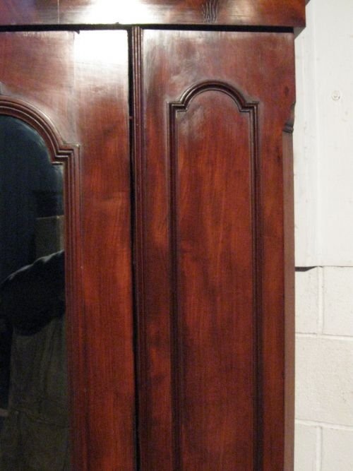 fig 1. LOVELY ANTIQUE WILLIAM 1V MAHOGANY WARDROBE ARMOIRE COMPACTUM C1820 PO/10.12