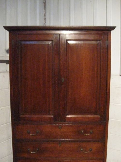 fig 1. ANTIQUE GEORGIAN COUNTRY OAK WARDROBE LINEN PRESS C1780 EWDB180/11.12