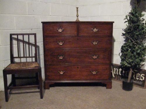 fig 1. ANTIQUE GEORGIAN OAK CHEST OF DRAWERS C1780 E28.12WDB220/28.12