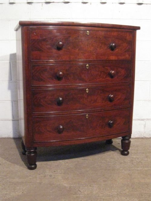 Antique Victorian Flamed Mahogany Bow Front Chest of Drawers C1860 Wdb200/27.3
