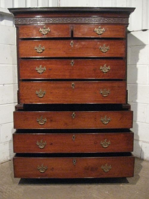 fig 1. ANTIQUE GEORGIAN MAHOGANY CHEST ON CHEST OF DRAWERS C1780 WDB1355-2/6.4