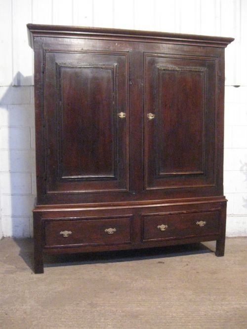 Antique Early Georgian Oak Pegged Wardrobe Tack Cupboard C1720 Wdb320/13.4