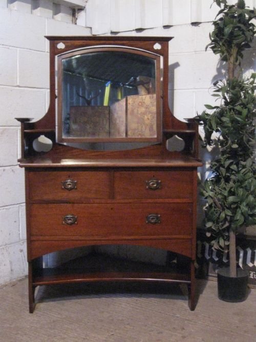 fig 1. ANTIQUE MAHOGANY ARTS & CRAFTS DRESSING TABLE CHEST C1890 WDB75/19.5