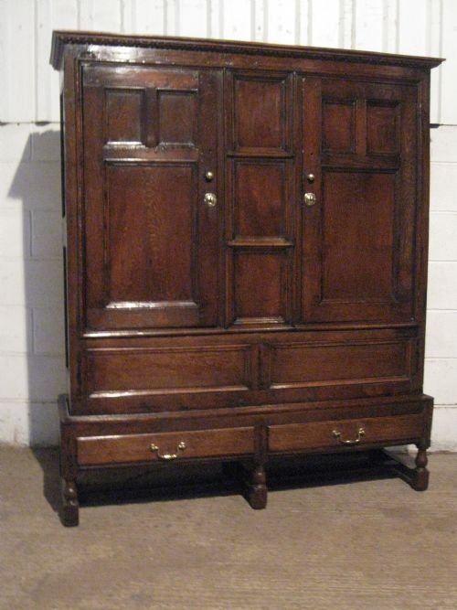 Antique Georgian Country Oak Peg Joined Wardrobe Tack Cupboard C1740 Wdb420/1.6