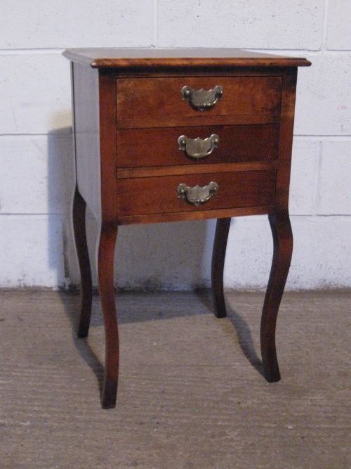 Antique Edwardian Walnut Small Bedside Chest of Drawers C1900 Wpv4905/5.7