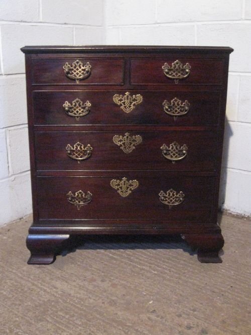Lovely Antique Georgian Regency Mahogany Small Dwarf Chest of Drawers C1800
wdb4843/5.7