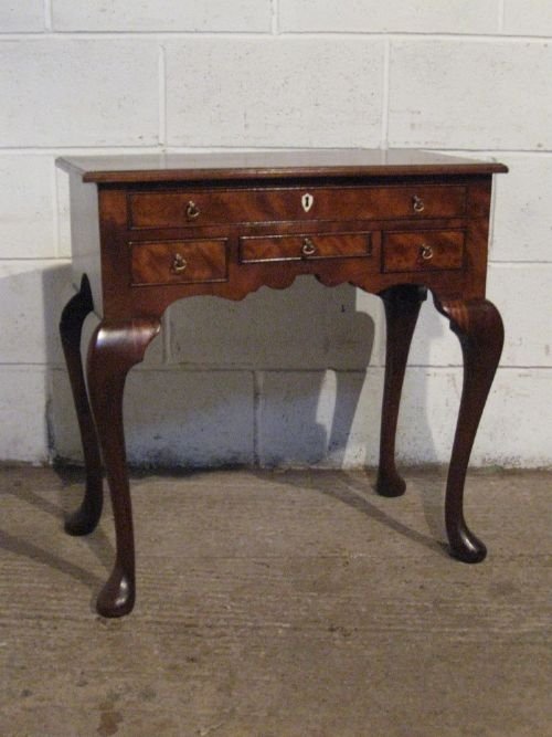 fig 1. ANTIQUE GEORGIAN REGENCY SMALL MAHOGANY LOWBOY DESK C1800 WDB6030/20.9