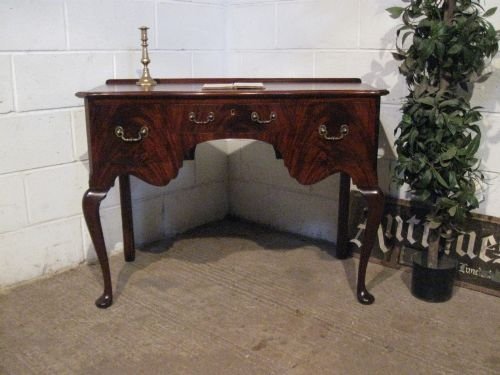 fig 1. ANTIQUE EDWARDIAN QUALITY MAHOGANY KNEEHOLE WRITING DESK C1900 WJM6067/20.9