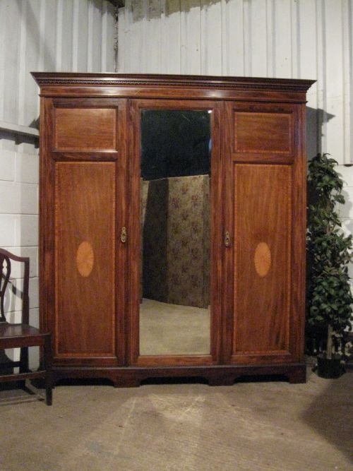 fig 1. ANTIQUE EDWARDIAN MAHOGANY INLAID TRIPLE WARDROBE COMPACTUM C1900 WDB5975/27.9