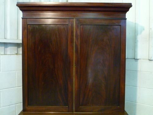 fig 1. ANTIQUE GEORGIAN MAHOGANY LINEN PRESS ON CHEST C1780 WDB4685/19.10