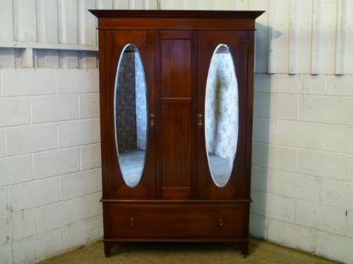fig 1. ANTIQUE EDWARDIAN MAHOGANY MATCHING DOUBLE WARDROBE AND DRESSING TABLE CHEST C1900 WDB5986/19.10