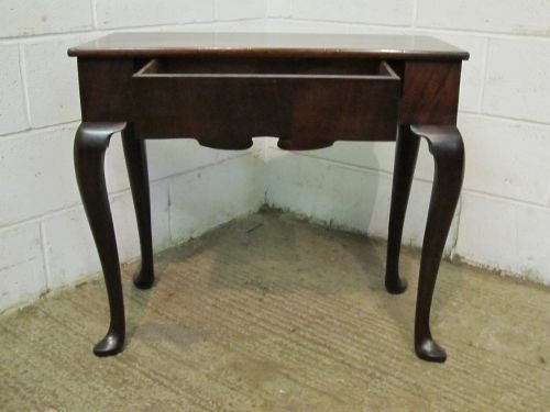 fig 1. ANTIQUE EARLY 18TH CENTURY GEORGIAN MAHOGANY SIDE TABLE C1740 WDB6078/8.11