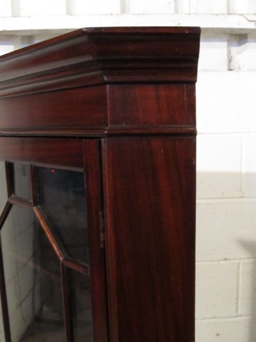 fig 1. ANTIQUE EDWARDIAN MAHOGANY ASTRAGAL GLAZED MAHOGANY CORNER CABINET C1900 WDB6123/15.11