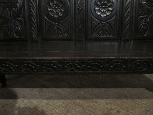 fig 1. ANTIQUE VICTORIAN CARVED OAK SETTLE HALL BENCH C1860 WDB6141/22.11