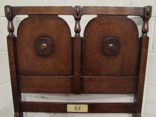 fig 1. SUPERB PAIR ANTIQUE EDWARDIAN OAK SINGLE BEDS BY STAPLES & CO MANUFACTURER TO HM KING GEORGE V C1915  WDB6130/29.11