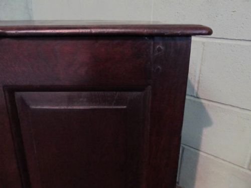 fig 1. ANTIQUE EARLY GEORGIAN JOINED OAK COFFER CHEST C1720