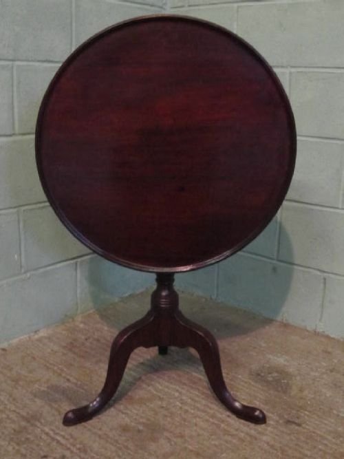 Antique Georgian Mahogany Dish Tilt Top Side Table C1780