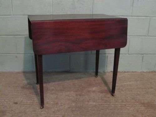 fig 1. ANTIQUE REGENCY MAHOGANY PEMBROKE TABLE C1820