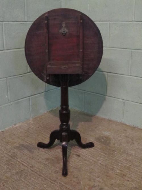 fig 1. ANTIQUE GEORGIAN MAHOGANY TILT TOP SIDE TRIPOD TABLE C1780