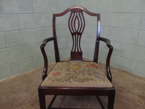 fig 2. ANTIQUE SET SIX GEORGIAN MAHOGANY DINING CHAIRS TWO ELBOW CHAIRS & FOUR CHAIRS C1780 REF: 6251/7.2
