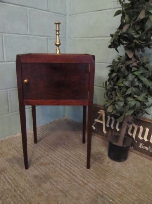 Antique Georgian Mahogany Bedside Cabinet Pot Cupboard C1780 6234/7.2