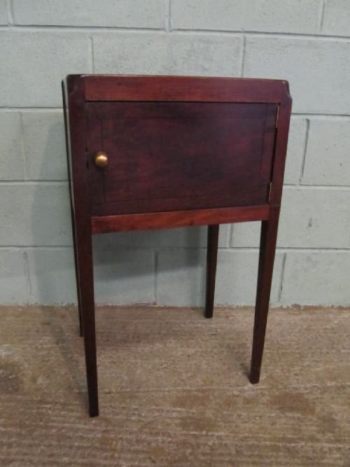 fig 1. ANTIQUE GEORGIAN MAHOGANY BEDSIDE CABINET POT CUPBOARD C1780 6234/7.2