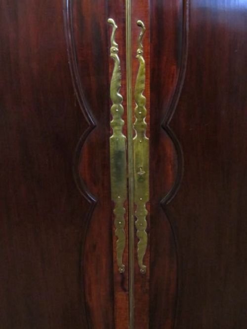 fig 2. ANTIQUE WILLIAM 1V MAHOGANY DOUBLE WARDROBE C1830 W6297/7.3