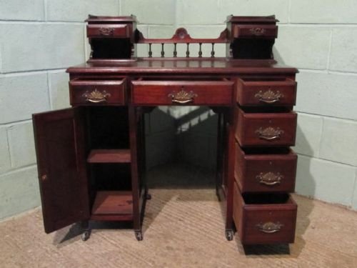 fig 2. ANTIQUE EDWARDIAN SMALL MAHOGANY PEDASTAL DESK C1900 W6323/29.3