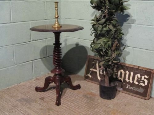 Antique Victorian Walnut & Mahogany Tripod Table with Superb Spiral Pedastal C1880 W6330/29.3