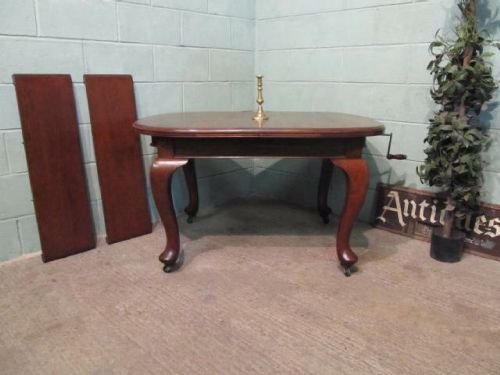 fig 1. ANTIQUE VICTORIAN OAK EXTENDING WIND OUT DINING TABLE C1880 W6324/29.3