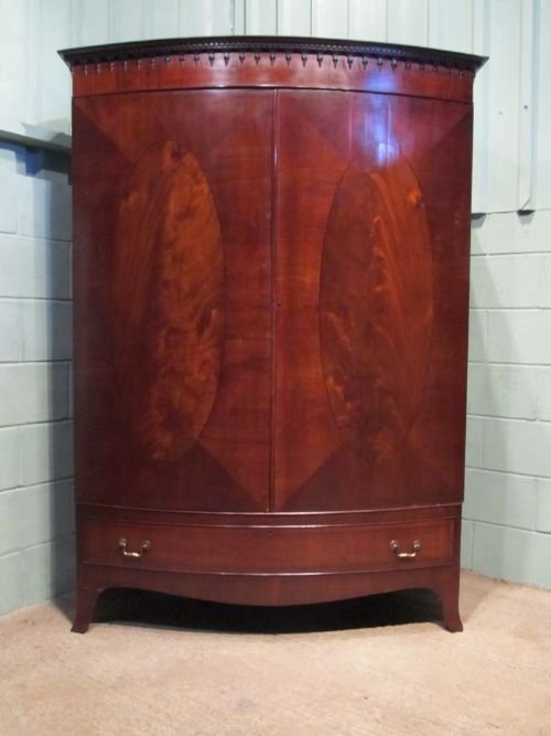 fig 1. ANTIQUE EDWARDIAN MAHOGANY BOW FRONT DOUBLE WARDROBE C1900 W6404/21.4