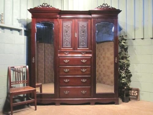 Antique Victorian Mahogany Triple Wardrobe Compactum C1890 W6417/16.5