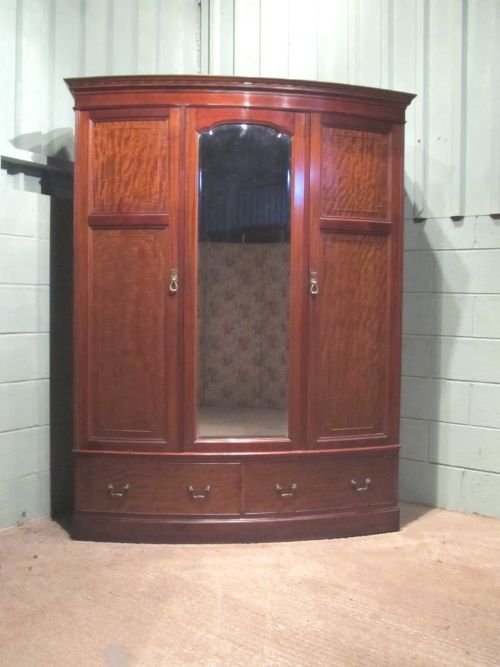 fig 1. ANTIQUE VICTORIAN MAHOGANY BOW FRONT TRIPLE WARDROBE C1880 W6426/16.5