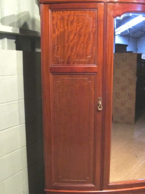fig 2. ANTIQUE VICTORIAN MAHOGANY BOW FRONT TRIPLE WARDROBE C1880 W6426/16.5