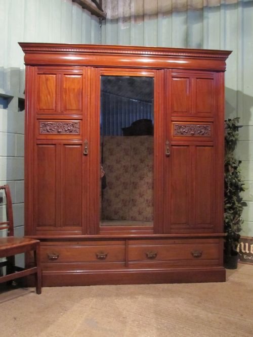 Antique Edwardian Quality Mahogany Triple Wardrobe C1900 W6461/20.6