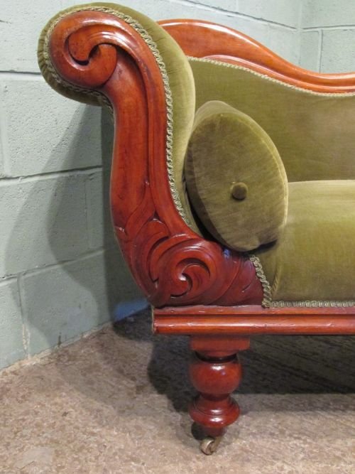 fig 1. ANTIQUE VICTORIAN MAHOGANY SWAN BACK CHAISE LONGUE SOFA C1880 W6489/27.6
