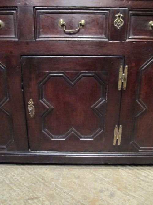 fig 1. ANTIQUE SMALL GEORGIAN GEOMETRIC OAK SIDEBOARD C1780 W6508/2.7