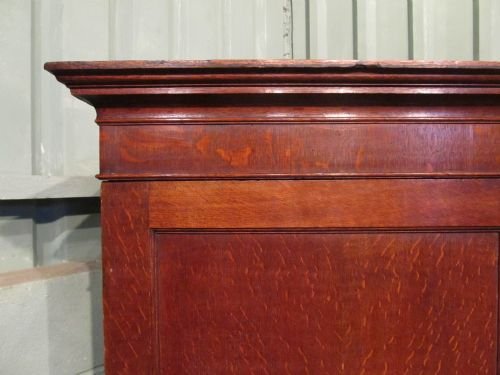 fig 2. ANTIQUE GEORGIAN OAK LINEN CLOTHES PRESS C1780 W6510/2.7