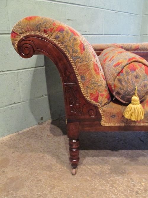fig 2. ANTIQUE LATE VICTORIAN WALNUT CHAISE LONGUE SOFA C1890 W6558/22.8