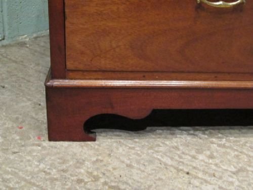 fig 1. ANTIQUE EDWARDIAN MAHOGANY CHEST OF DRAWERS C1900 W6571/19.9