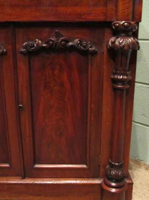 fig 1. ANTIQUE WILLIAM 1V MAHOGANY SMALL CHIFFONIER SIDEBOARD C1830 W6587/26.9