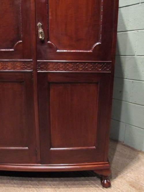 fig 1. ANTIQUE EDWARDIAN CHIPPENDALE MAHOGANY TRIPLE WARDROBE C1900 W6617/17.10