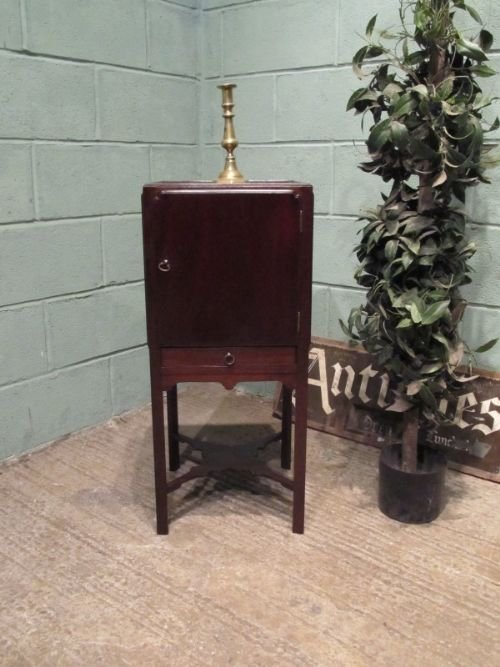 Antique Georgian Mahogany Bedside Cabinet Cupboard C1780 W6622/17.10