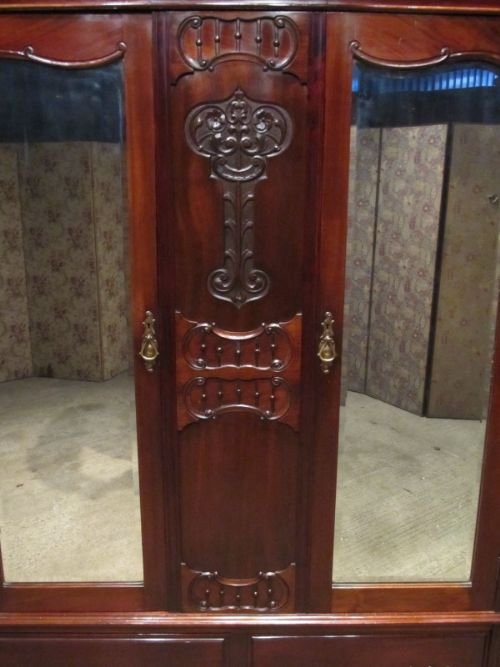 fig 1. ANTIQUE VICTORIAN ART NOUVEAU MAHOGANY DOUBLE WARDROBE C1890 W6624/17.10