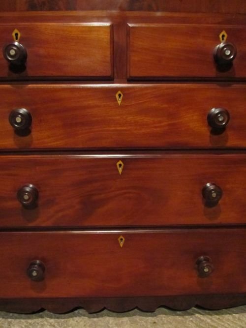 fig 2. ANTIQUE VICTORIAN MAHOGANY CHEST OF DRAWERS C1860 W6656/14.11