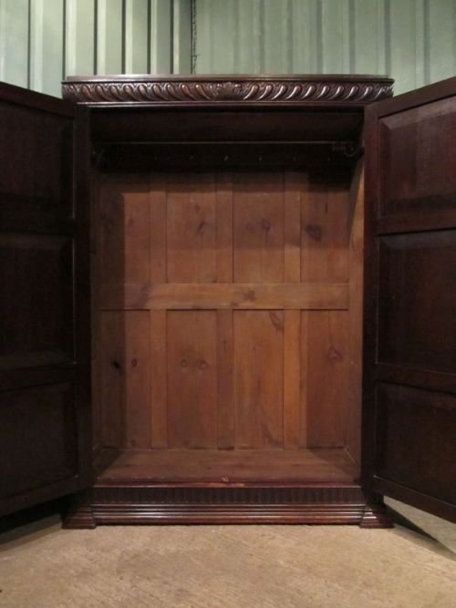 fig 2. ANTIQUE EARLY VICTORIAN CARVED OAK LIVERY CUPBOARD WARDROBE C1850 W6660/21.11