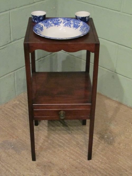 fig 1. ANTIQUE REGENCY MAHOGANY WASHSTAND C1800 W6688/12.12