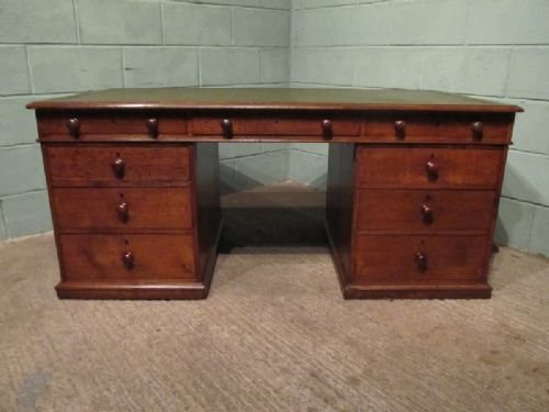 fig 1. ANTIQUE VICTORIAN OAK PARTNERS DEKS C1880 W6699/19.12