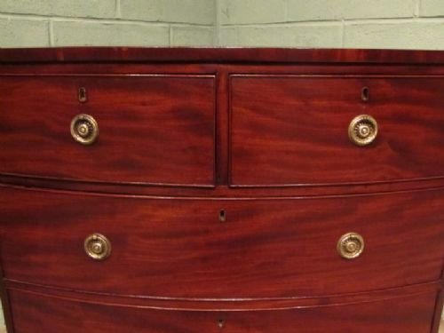 fig 1. ANTIQUE REGENCY MAHOGANY SMALL BOW FRONT CHEST OF DRAWERS C1800 W6702/19.12